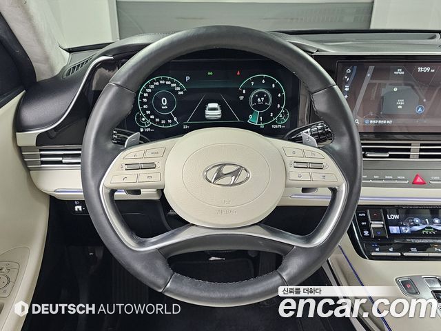 Hyundai Grandeur (IG) 2.5 Le Blanc 2023 — фото 20