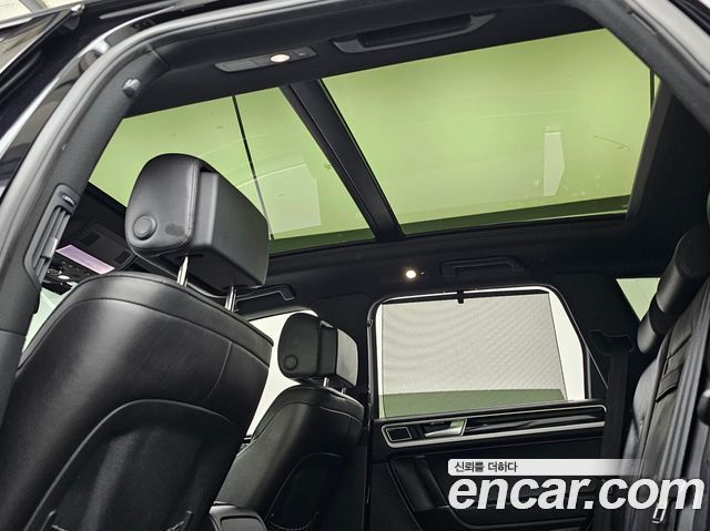 Volkswagen Touareg V6 3.0 TDI R-Line 7P5 2016 — фото 22