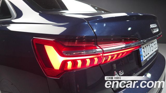 Audi A6 (C8) 40 TDI Premium 2020 — фото 23