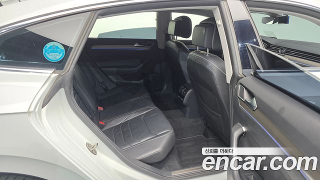 Volkswagen Arteon 2.0 TDI Prestige 2020 — фото 12