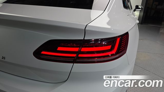 Volkswagen Arteon 2.0 TDI Prestige 2020 — фото 23