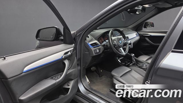 BMW X1 (F48) xDrive 20d M Sport package 2017 — фото 10