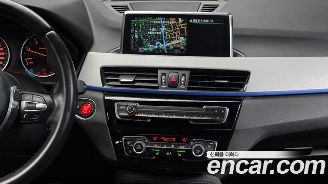 BMW X1 (F48) xDrive 20d M Sport package 2017 — фото 14