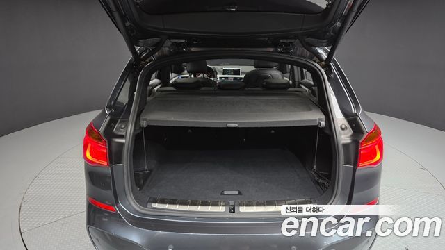 BMW X1 (F48) xDrive 20d M Sport package 2017 — фото 20