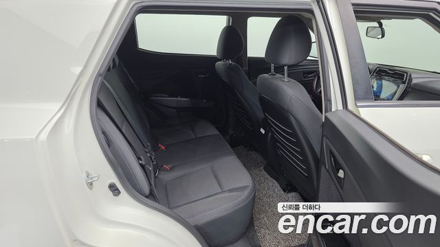 KG Mobility (SsangYong) Very New Tivoli Gasoline 1.5 2WD V1 2020 — фото 12