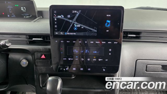 Hyundai Staria Cargo 3-Seater Modern 2022 — фото 14