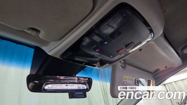 Hyundai Staria Cargo 3-Seater Modern 2022 — фото 17