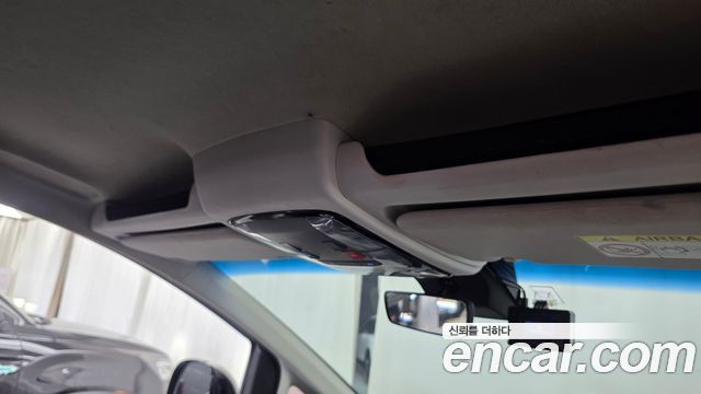 Hyundai Staria Cargo 3-Seater Modern 2022 — фото 19