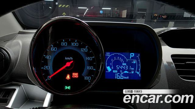 Chevrolet Spark LT Standard 2015 — фото 8