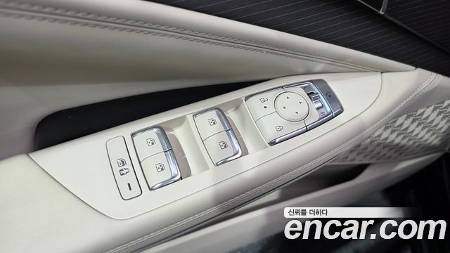 Kia K8 2.5 Gasoline 2WD Noblesse 2025 — фото 27