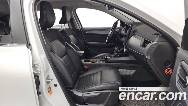 Renault Korea XM3 1.3 TCe RE Signature 2022 — фото 11