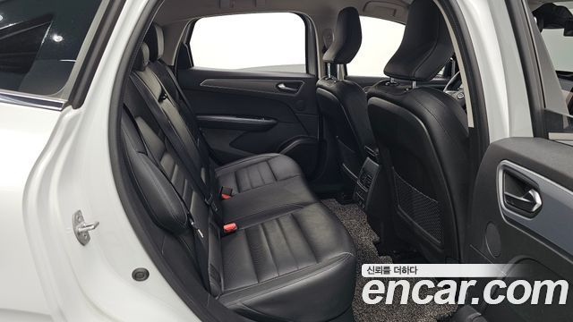 Renault Korea XM3 1.3 TCe RE Signature 2022 — фото 12