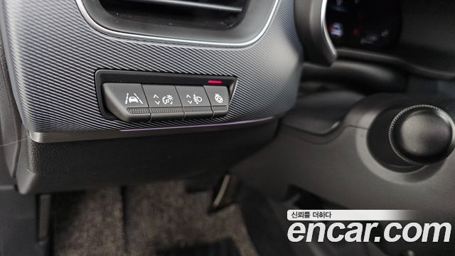 Renault Korea XM3 1.3 TCe RE Signature 2022 — фото 27