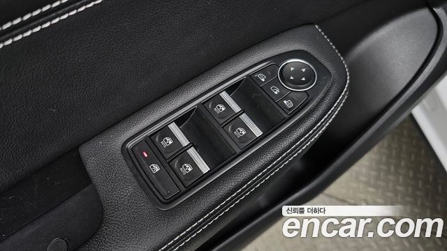 Renault Korea XM3 1.3 TCe RE Signature 2022 — фото 29