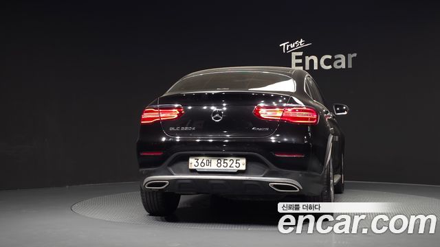 Mercedes-Benz GLC-Class (X253) GLC220 d 4MATIC Coupe 2018 — фото 4
