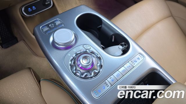 Genesis GV60 Standard 2023 — фото 9
