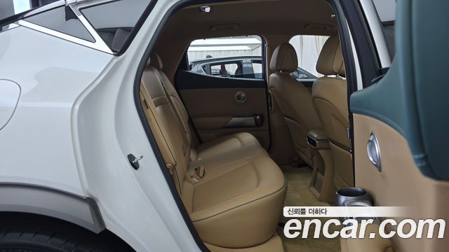 Genesis GV60 Standard 2023 — фото 11