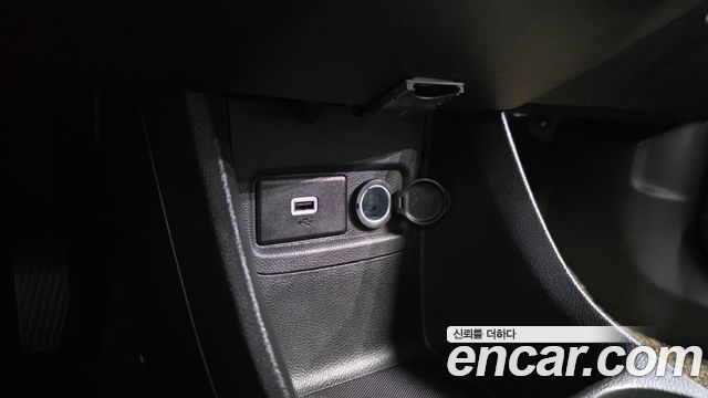 Chevrolet Spark LT 2019 — фото 16