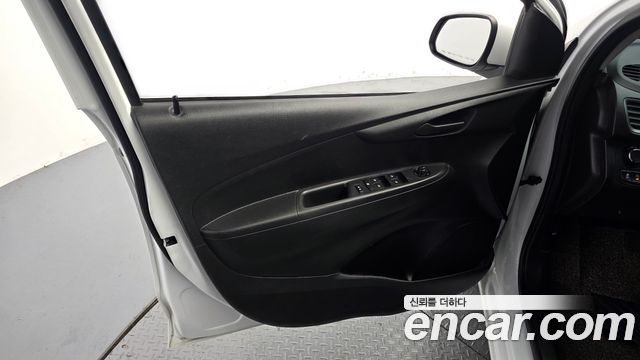 Chevrolet Spark LT 2019 — фото 24