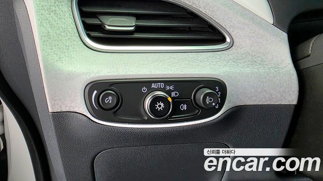 Chevrolet Bolt EV EV LT DLX 2021 — фото 17