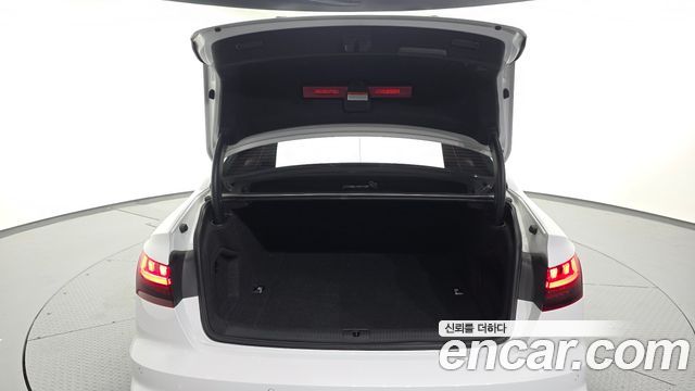 Audi A4 (B9) 40 TFSI Premium 2021 — фото 20