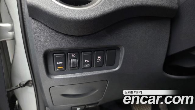 Renault Korea QM5 Neo Diesel 4WD RE 2014 — фото 21