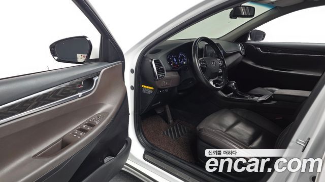Hyundai Grandeur (IG) 3.0 LPI Modern 2019 — фото 10