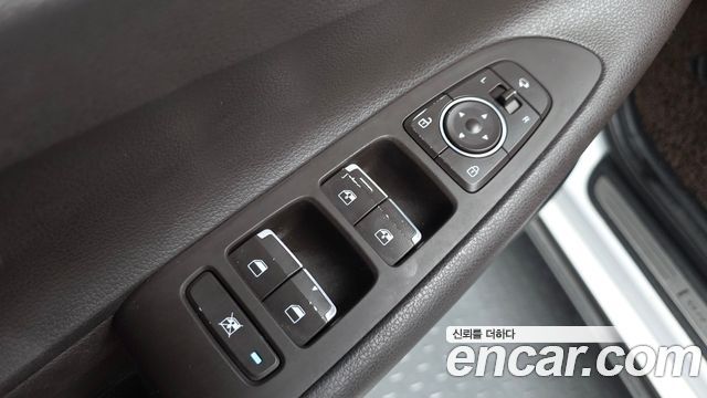 Hyundai Grandeur (IG) 3.0 LPI Modern 2019 — фото 27