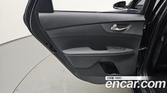Kia K3 Prestige 2020 — фото 25