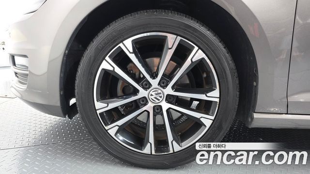 Volkswagen Golf (VII) 1.4 TSI Premium 2014 — фото 5