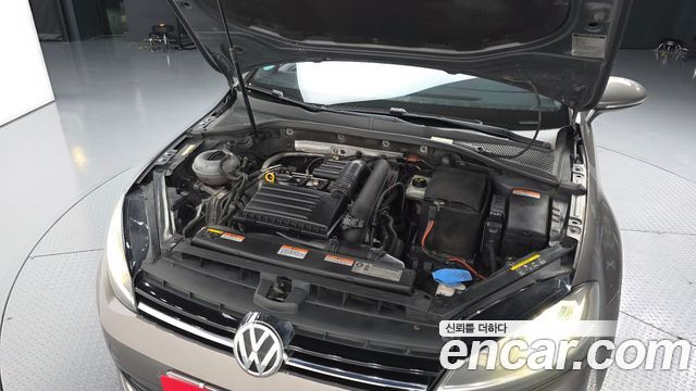 Volkswagen Golf (VII) 1.4 TSI Premium 2014 — фото 6