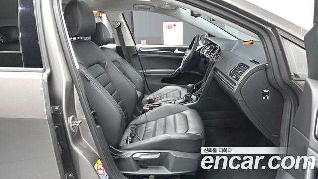 Volkswagen Golf (VII) 1.4 TSI Premium 2014 — фото 11