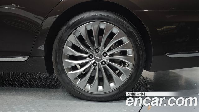 Genesis EQ900 5.0 GDI AWD Prestige 2018 — фото 27