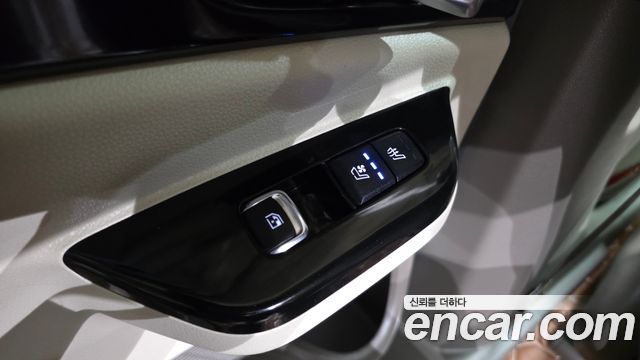 Kia Carnival (IV) Gasoline 7-Seater Hi-Limousine Signature 2022 — фото 18