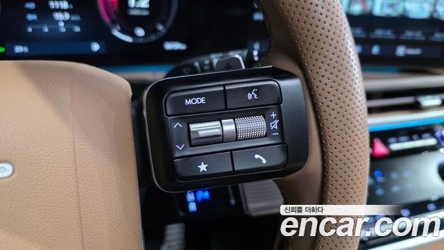 Hyundai Santa Fe (MX5) HEV 1.6 2WD Calligraphy 2025 — фото 31