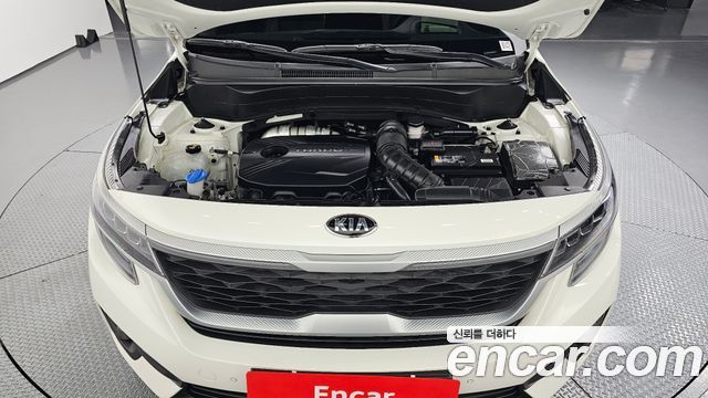 Kia Seltos Gasoline 1.6 Turbo 4WD Noblesse 2020 — фото 6
