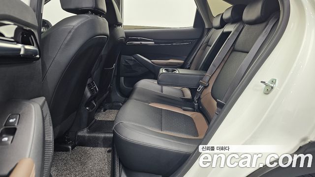 Kia Seltos Gasoline 1.6 Turbo 4WD Noblesse 2020 — фото 11