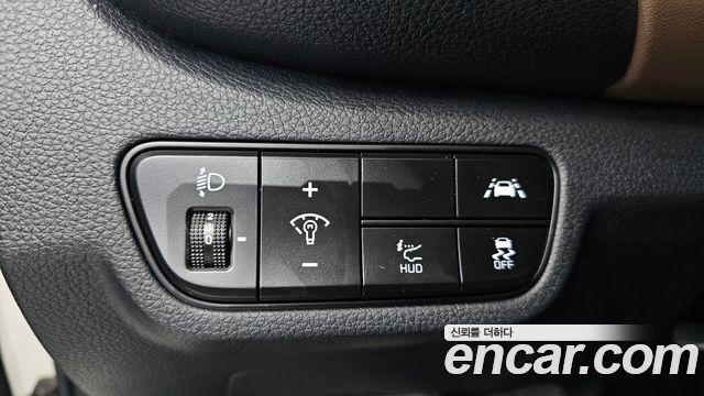 Kia Seltos Gasoline 1.6 Turbo 4WD Noblesse 2020 — фото 31