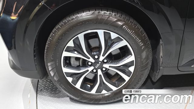 Kia Carnival (IV) Gasoline 11-Seater Signature 2023 — фото 5