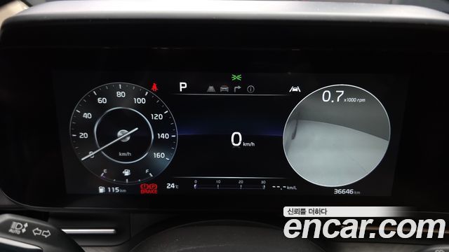 Kia Carnival (IV) Gasoline 11-Seater Signature 2023 — фото 8