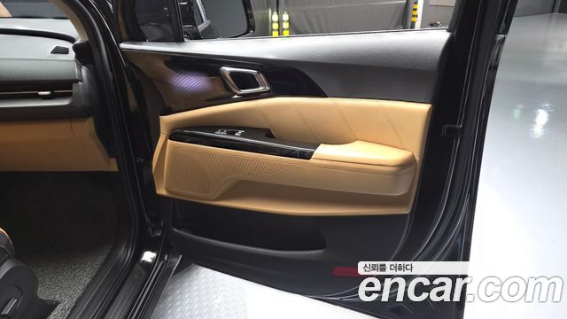 Kia Carnival (IV) Gasoline 11-Seater Signature 2023 — фото 24