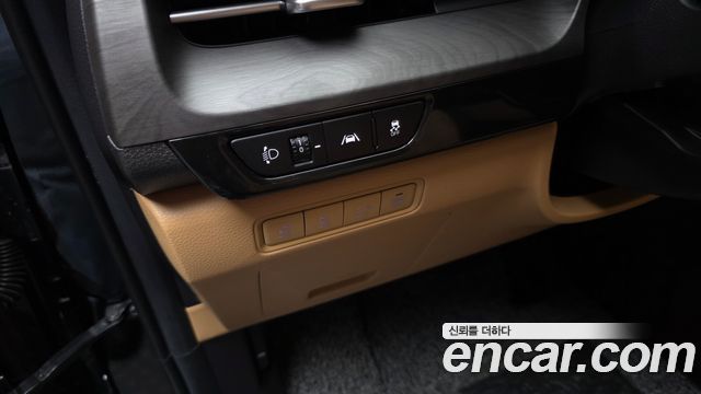 Kia Carnival (IV) Gasoline 11-Seater Signature 2023 — фото 28