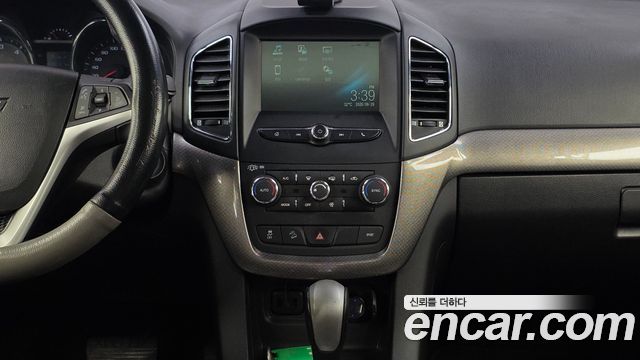 Chevrolet Captiva 2WD LT Deluxe pack 2017 — фото 18