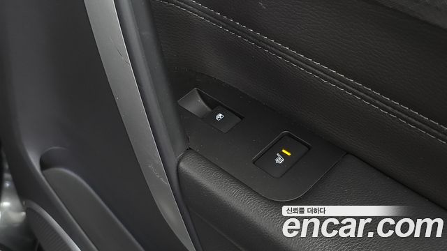 Chevrolet Captiva 2WD LT Deluxe pack 2017 — фото 23