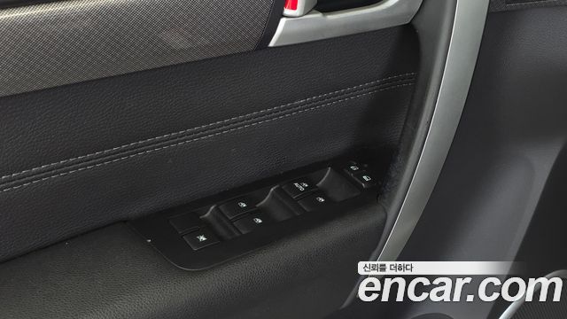 Chevrolet Captiva 2WD LT Deluxe pack 2017 — фото 34