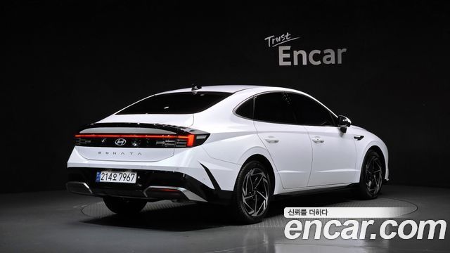 Hyundai Sonata The Edge (DN8) 2.0 Exclusive 2024 — фото 2
