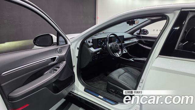 Hyundai Sonata The Edge (DN8) 2.0 Exclusive 2024 — фото 10