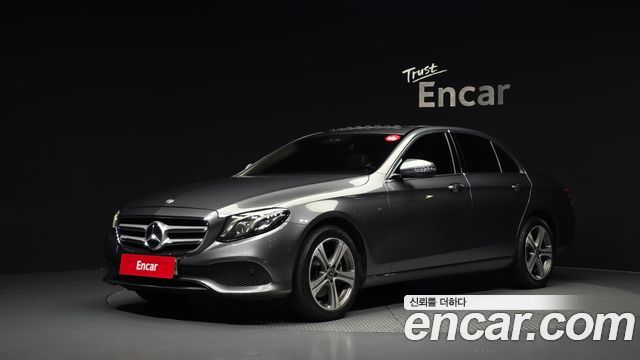 Mercedes-Benz E-Class (W213) E220d Avantgarde 2019 — фото 1