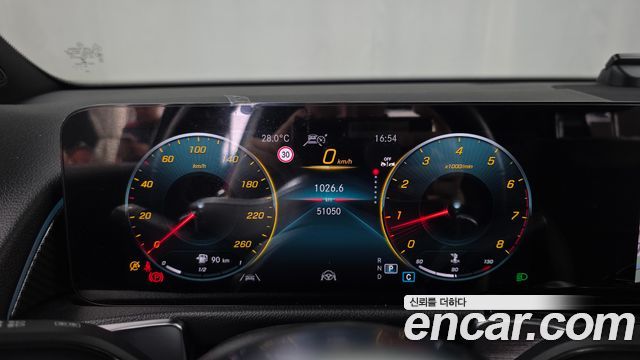 Mercedes-Benz GLB-Class (X247) GLB250 4MATIC 2022 — фото 8