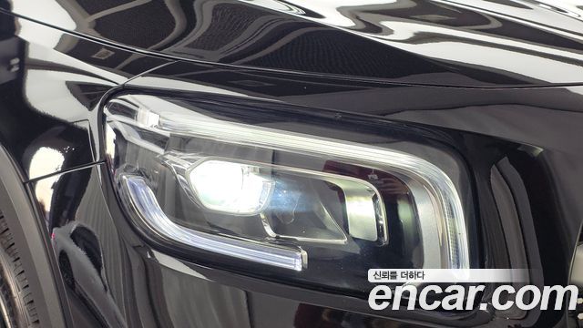 Mercedes-Benz GLB-Class (X247) GLB250 4MATIC 2022 — фото 28
